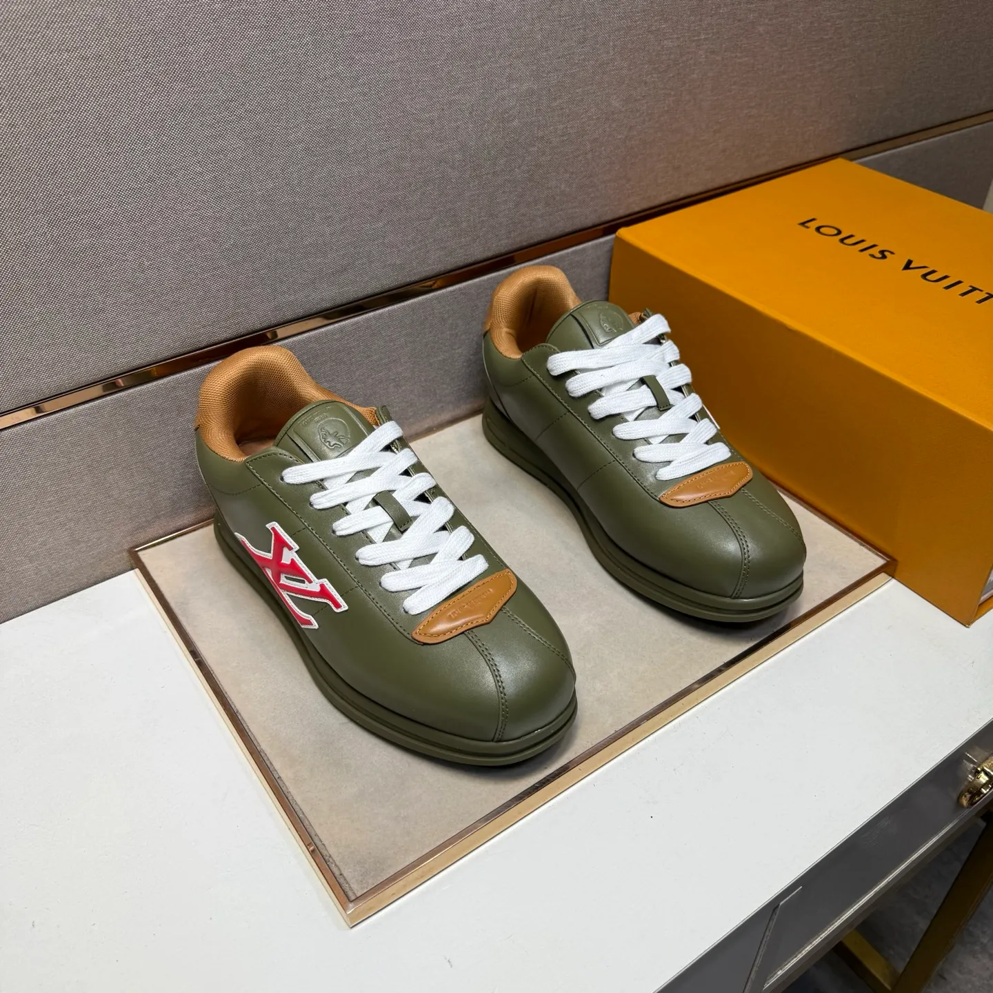 Men's men's shoes 💰pp560 [LV～] Men's casual shoes 2025z cabinet sales simultaneously 🔶Size: 38-44 #️⃣ 🔷6 colors🔜The upper is made of multi-material splicing➕Mesh lining, comfortable and breathable, sole: original comfortable and wear-resistant outsole, ⚠️real thing📱photographed🎬real thing is better📢📢📢